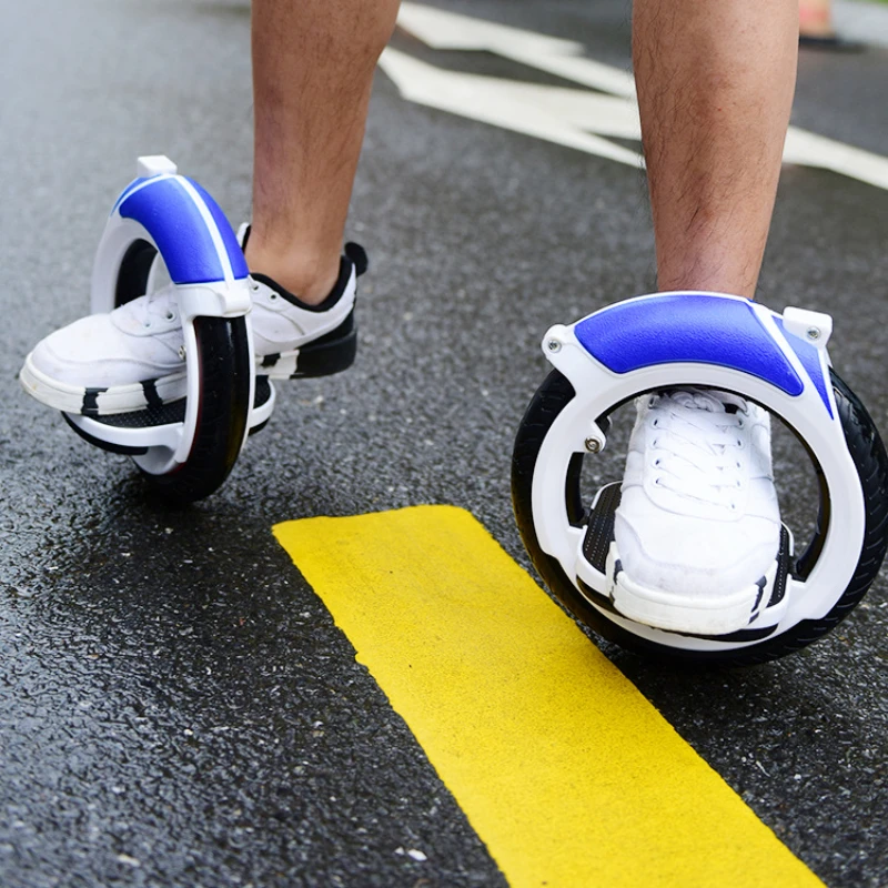 Outdoor Adult Track Roller Ant - Outdoor Power Wheels のレビューと価格