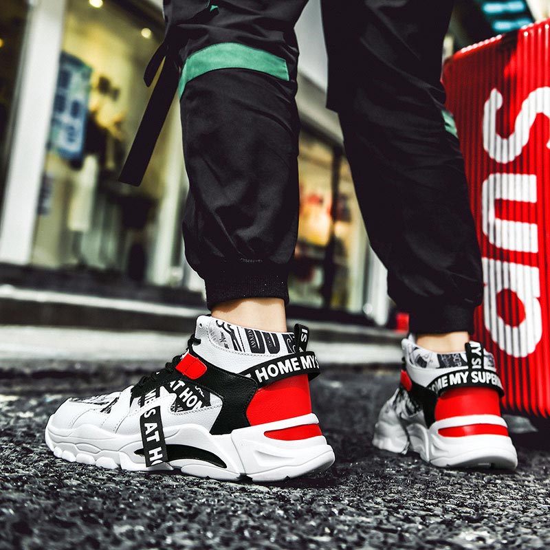 Large Size High Top Chunky Man - Outdoor Use Power Strip のレビューと価格
